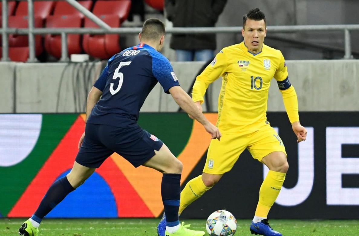 Полузащитник Шальке стал лучшим игроком в составе сборной Украины в матче в Трнаве